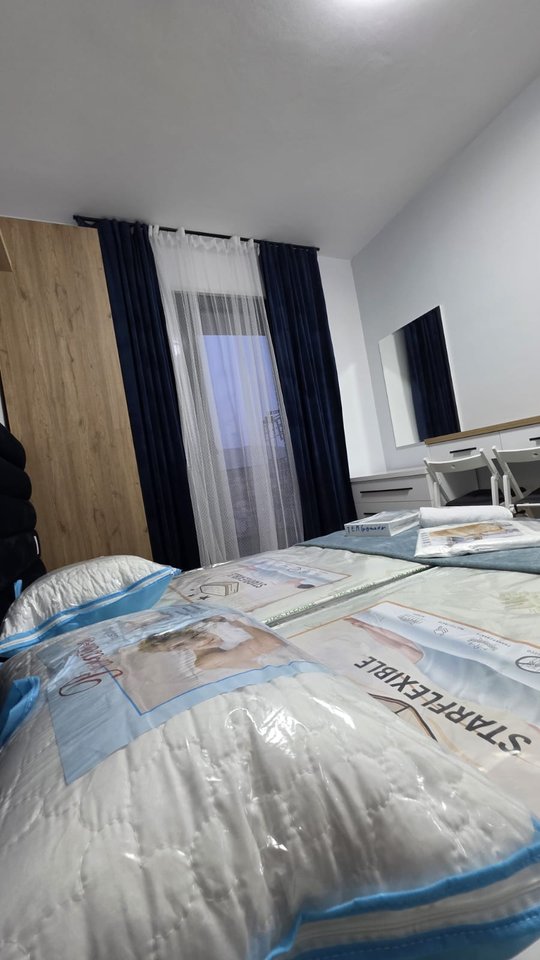 AFFITTASI APPARTAMENTO 1+1 – VIA 5 MAGGIO, TIRANA
