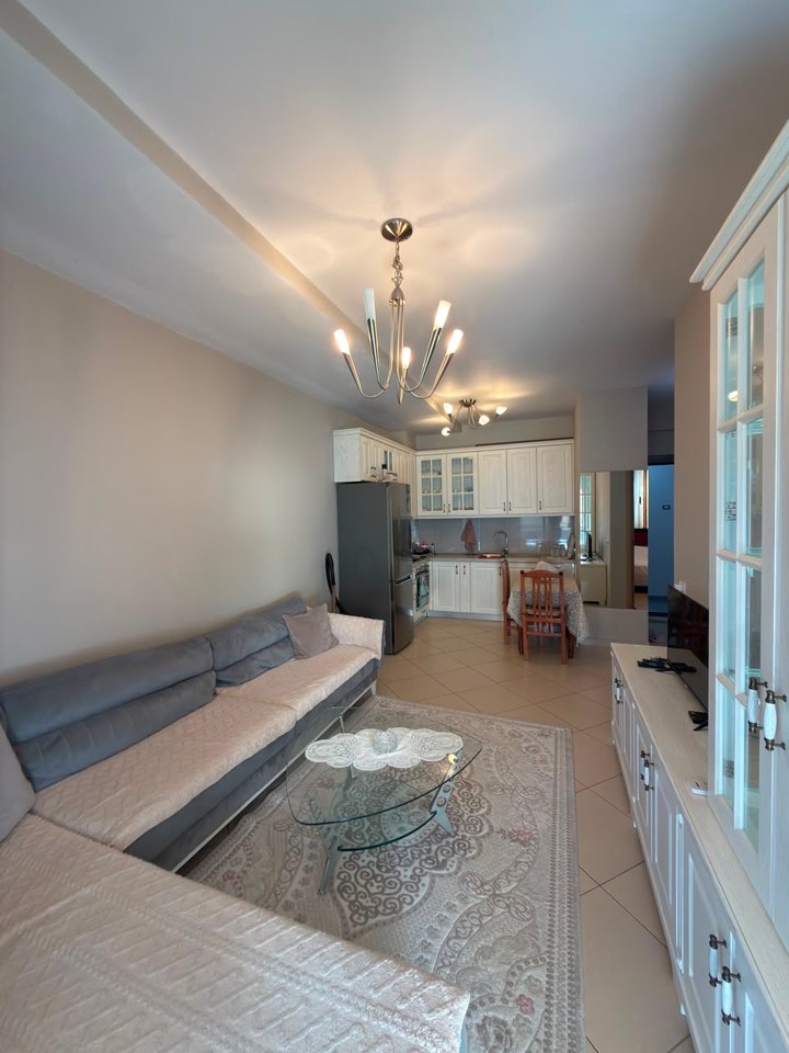 SHITET APARTAMENT 1+1 – GOLDEN PARK, PRANË SPITALIT AMERIKAN 3