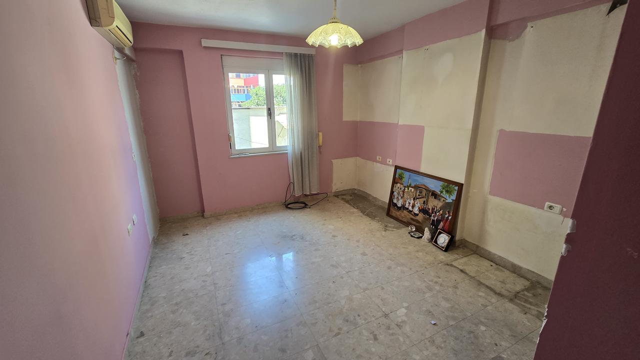 MONOLOCALE IN VENDITA IN CENTRO, VICINO A PIAZZA – TIRANA