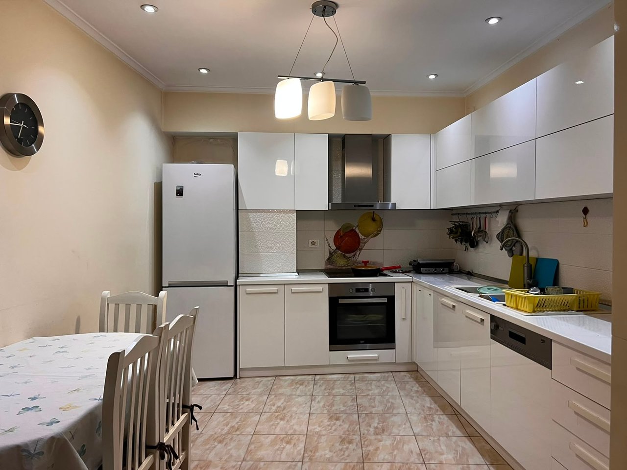 SHITET APARTAMENT 2+1 – 21 DHJETORI, KOMPLEKSI MAGNET