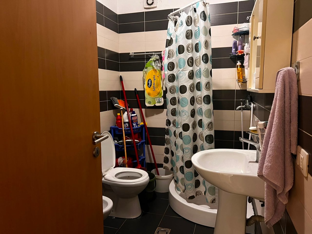 SHITET APARTAMENT 2+1 – 21 DHJETORI, KOMPLEKSI MAGNET