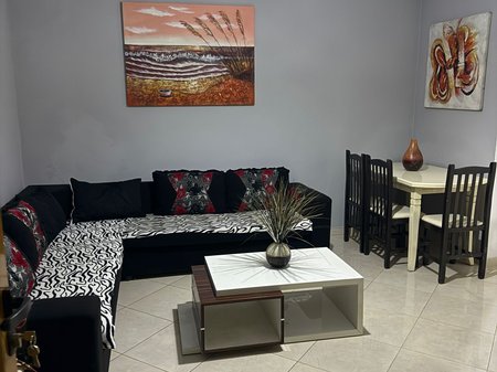 JEPET ME QIRA APARTAMENT 1+1 – PORCELAN, TIRANË