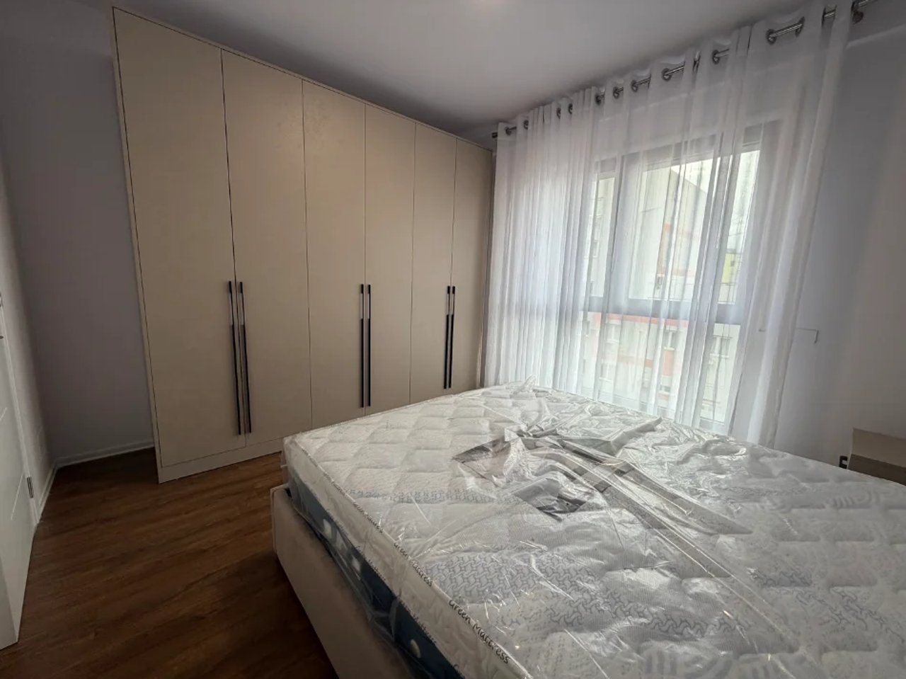APARTAMENT ME QIRA 1+1+BALLKON – BULEVARDI I RI