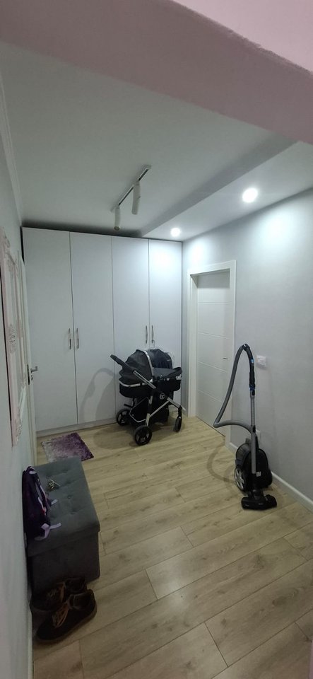 SHITET APARTAMENT 1+1 – VARRI I BAMIT