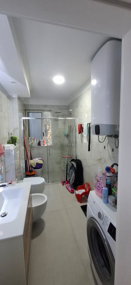 SHITET APARTAMENT 1+1 – VARRI I BAMIT