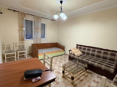 SHITET APARTAMENT 1+1 – VASIL SHANTO, IRFAN TOMINI