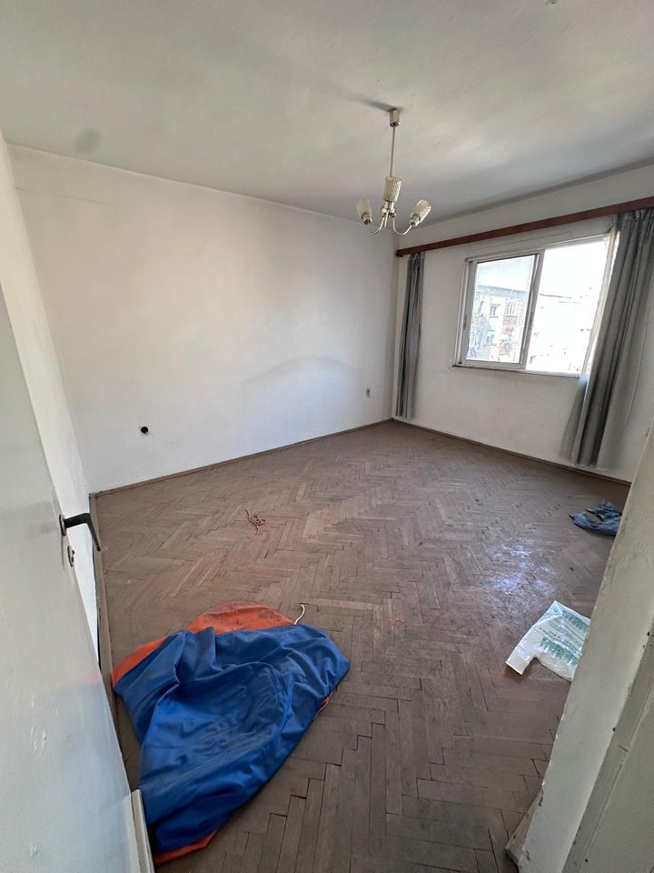 FOR SALE 3+1 APARTMENT – BRRYLI, IRANIANI