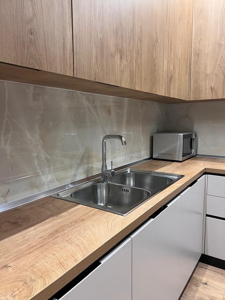 🏡 Jepet me qera apartament 1+1