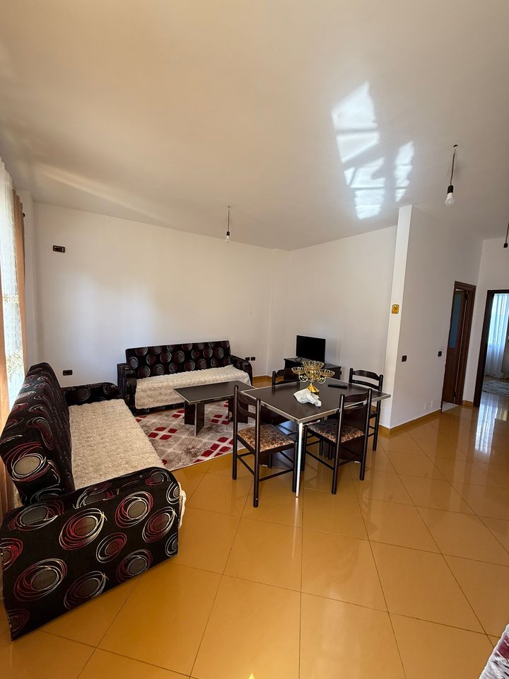 🏡 JEPET ME QERA APARTAMENT 1+1 – PAS KONVIKTEVE TË INXHINIERISË SË NDËRTIMIT