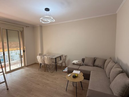 JEPET ME QIRA APARTAMENT 1+1 – ASTIR, VILA L
