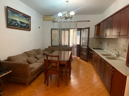 JEPET ME QIRA APARTAMENT 1+1 – ASTIR, TIRANË
