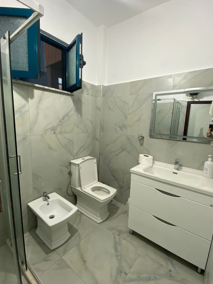 JEPET ME QIRA SHTËPI PRIVATE 1+1 – JORDAN MISJA