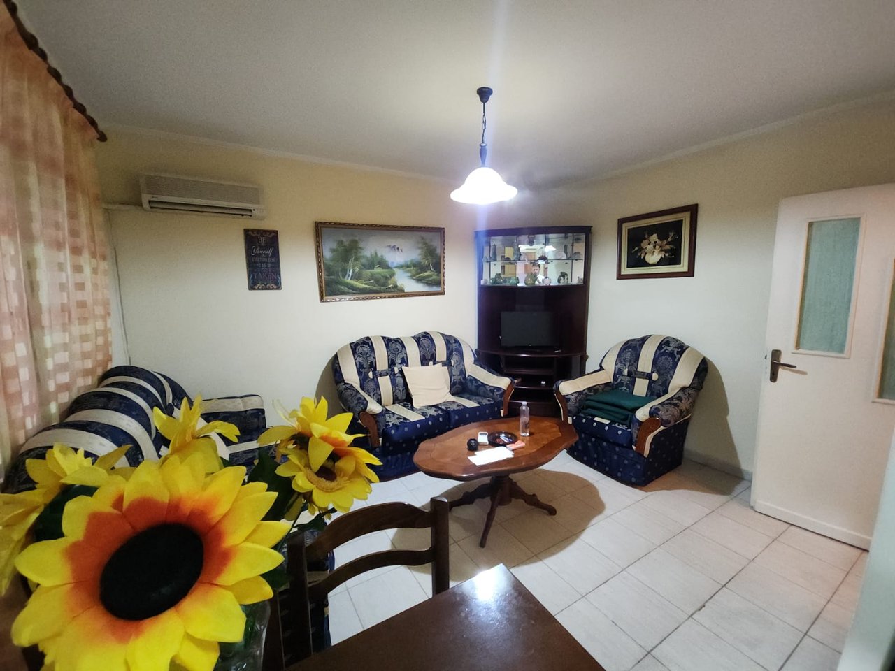 VENDESI APPARTAMENTO 1+1 – ALI DEMI, VICINO ALLA SCUOLA 1 MAGGIO