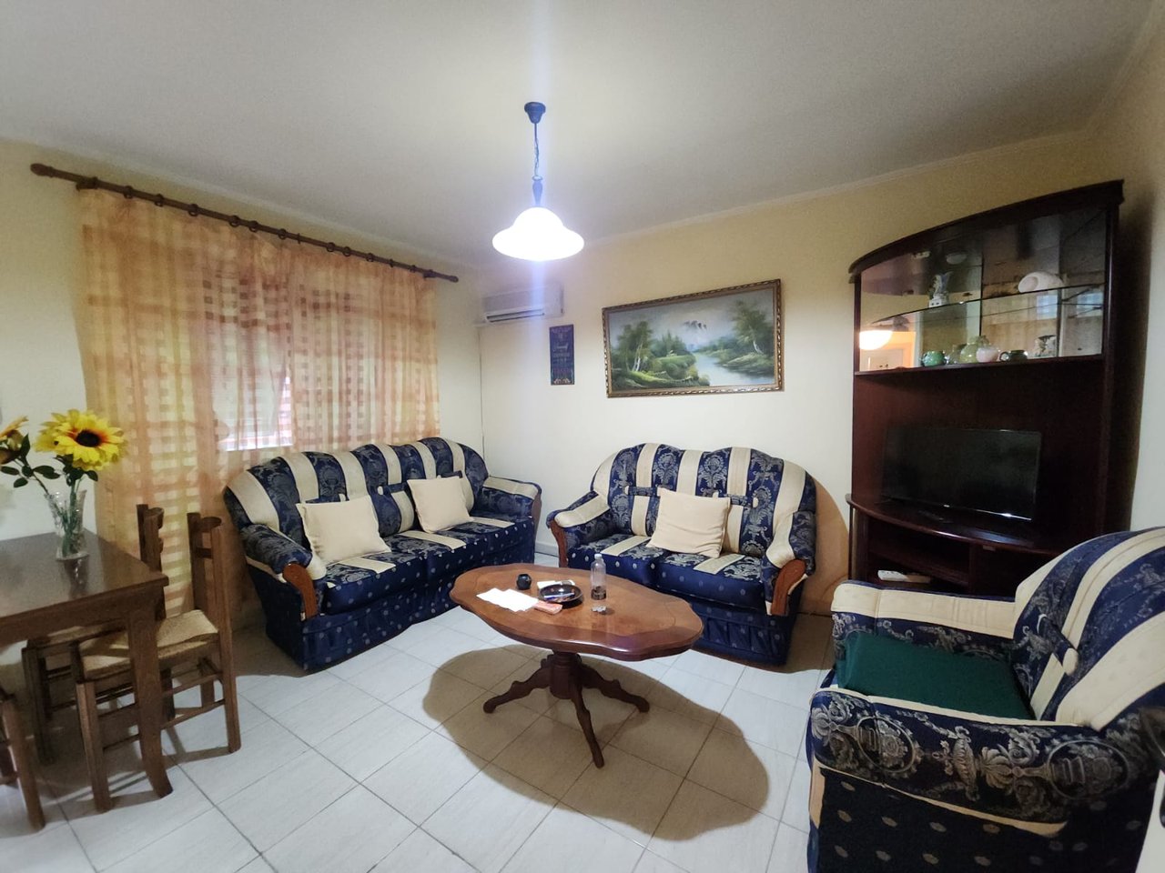 VENDESI APPARTAMENTO 1+1 – ALI DEMI, VICINO ALLA SCUOLA 1 MAGGIO