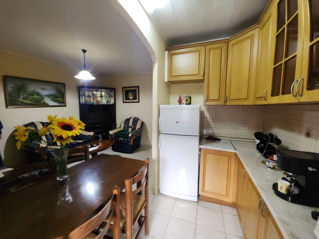 VENDESI APPARTAMENTO 1+1 – ALI DEMI, VICINO ALLA SCUOLA 1 MAGGIO