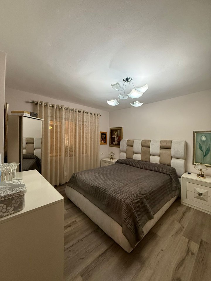 VENDESI APPARTAMENTO 2+1 – VIA KAVAJËS, VIA NAIM FRASHËRI