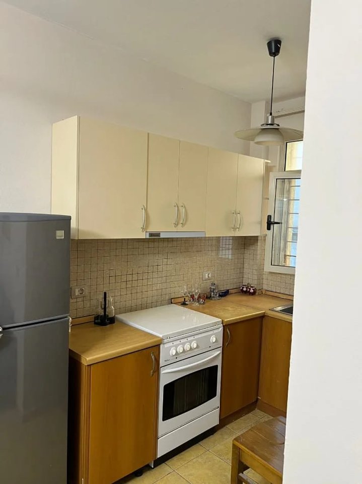 APPARTAMENTO IN AFFITTO 1+1 – MINE PEZA, TIRANA