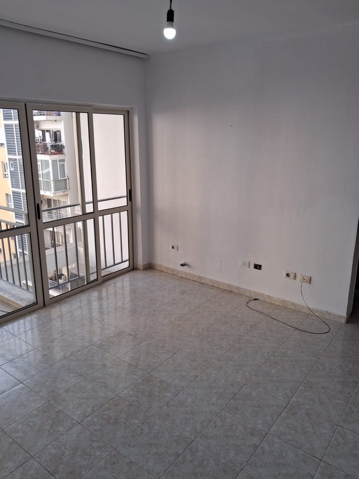 FOR RENT 1+1 APARTMENT – FORMER AVIATION FIELD, TIRANA