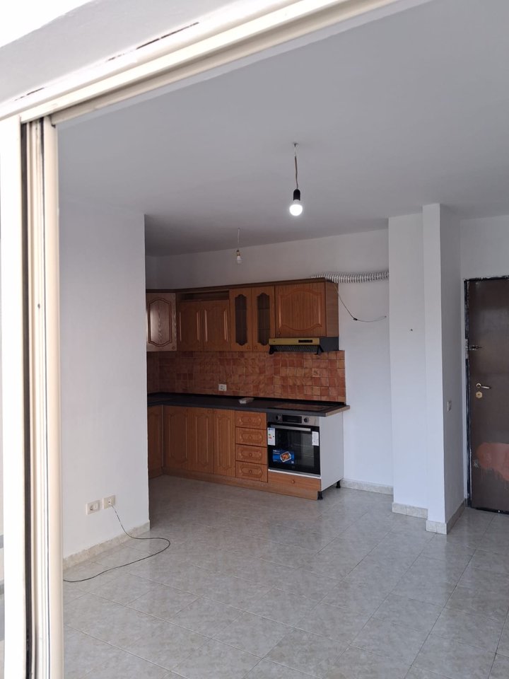 FOR RENT 1+1 APARTMENT – FORMER AVIATION FIELD, TIRANA