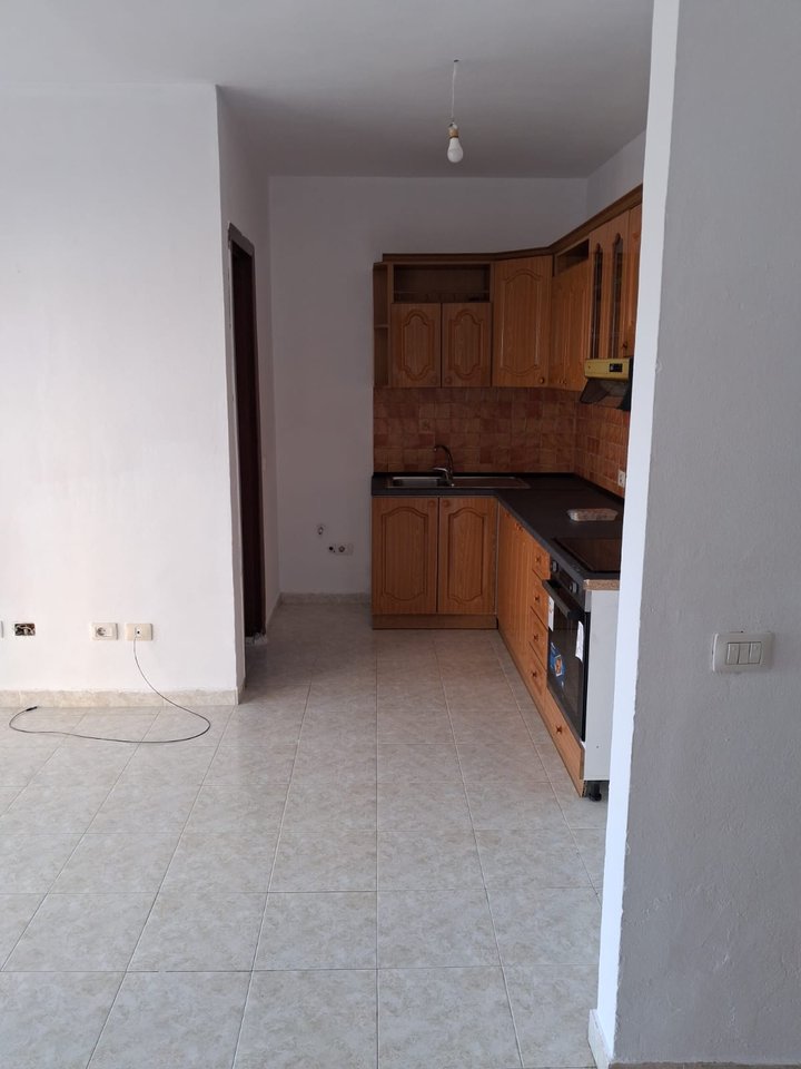 FOR RENT 1+1 APARTMENT – FORMER AVIATION FIELD, TIRANA