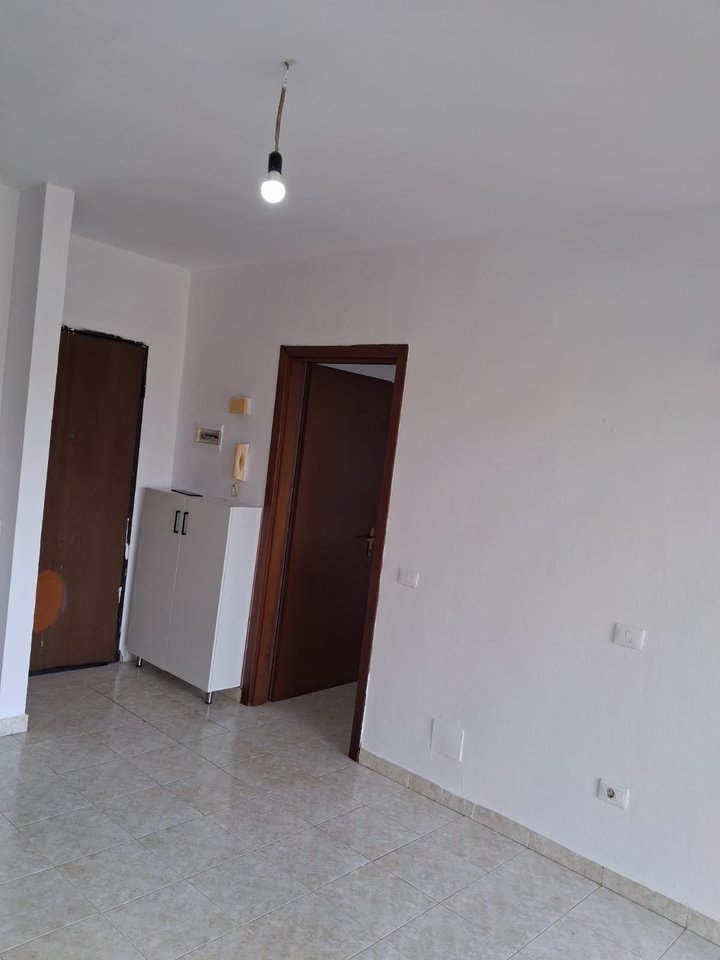 FOR RENT 1+1 APARTMENT – FORMER AVIATION FIELD, TIRANA