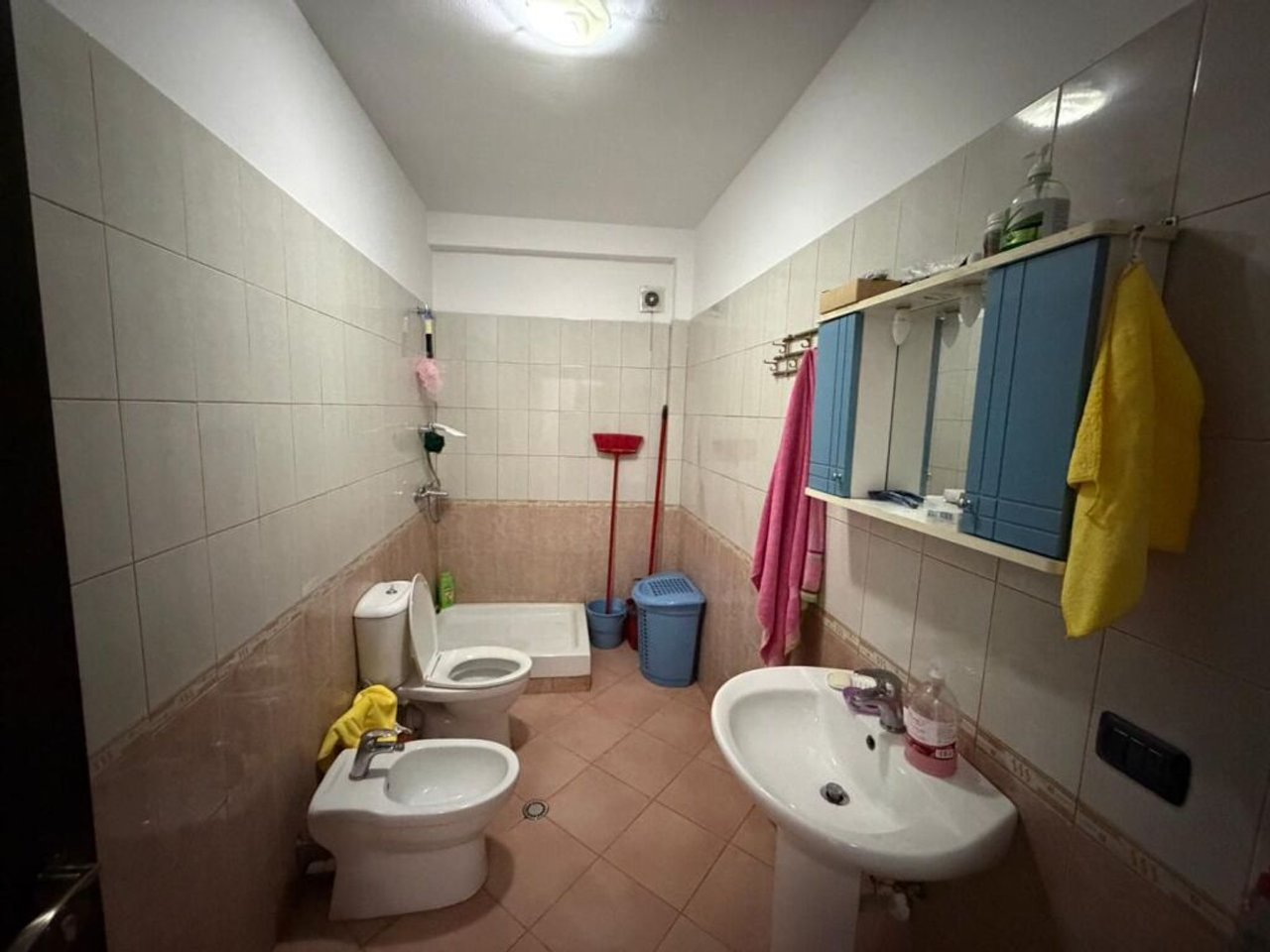 📍 Fresk – Via Sotir Caci