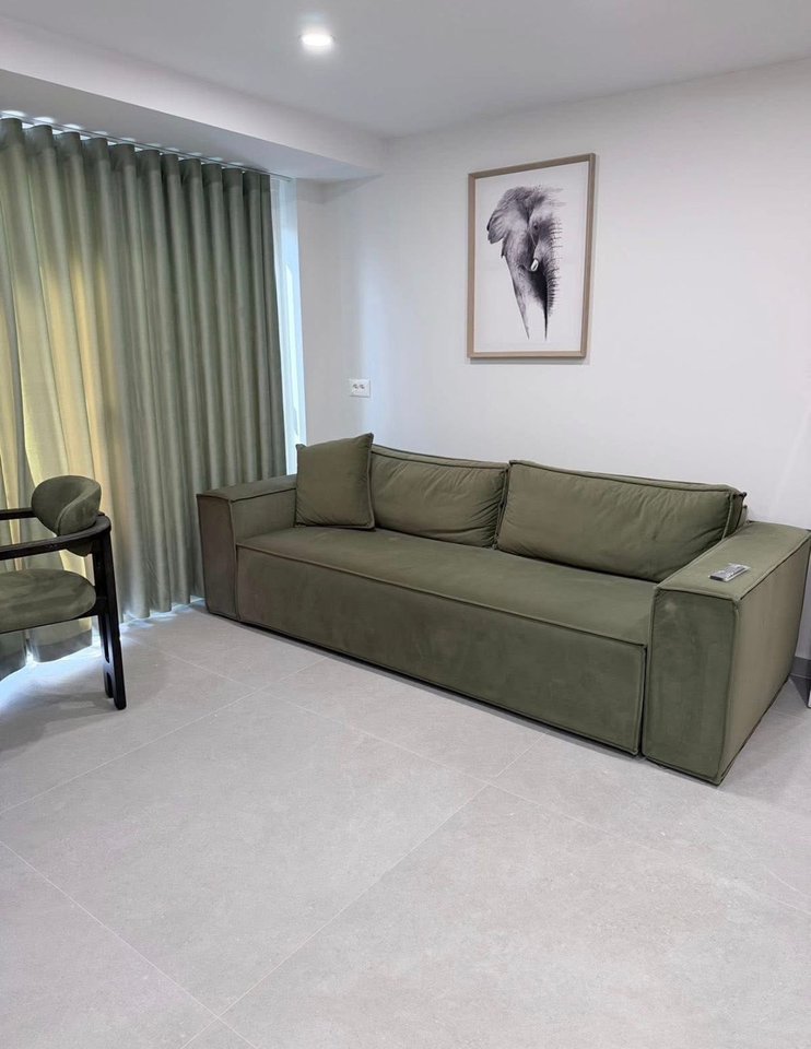 GARSONIERE ME QIRA – FUNDI I RRUGES 5 MAJI / RRUGA ALI BESHIRI, TIRANË