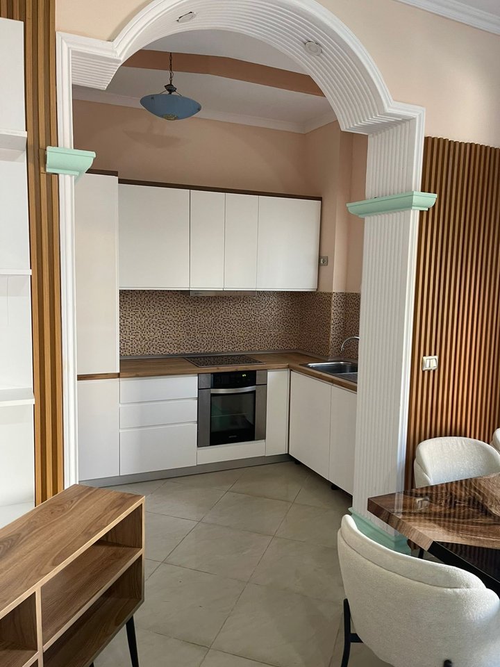 ✨ Apartament me qera te Selvia ✨