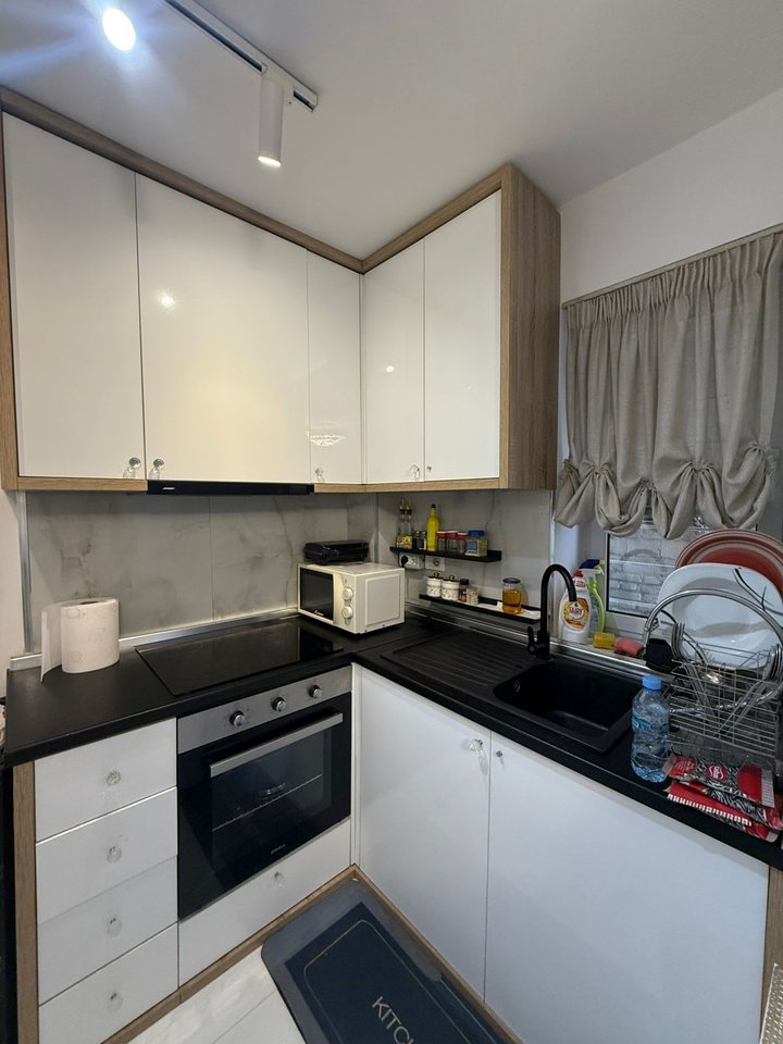 MONOLOCALE IN VENDITA – ALI DEMI