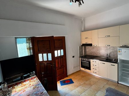 JEPET ME QERA APARTAMENT 1+1 – RRUGA JORDAN MISJA
