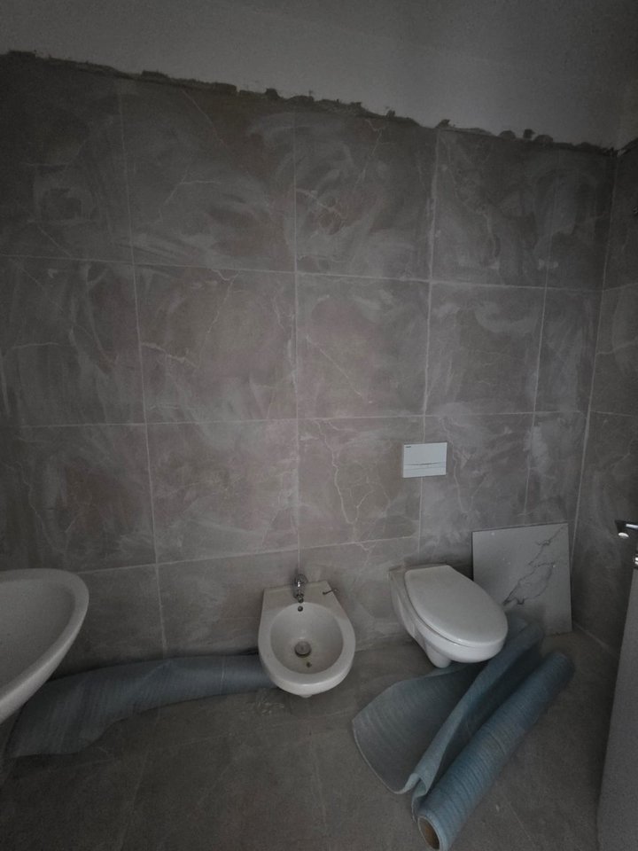 JEPET ME QERA APARTAMENT 1+1 – LAPRAKË / E88