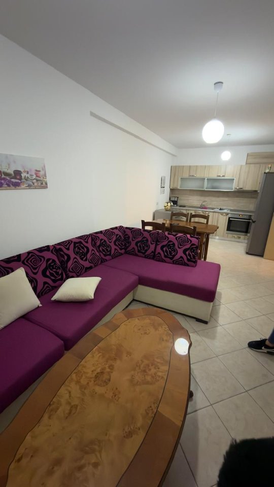 JEPET ME QERA APARTAMENT 1+1 – ISH PARKU (PËRBALLË REPORT TV) 🏡