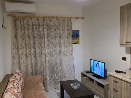 AFFITTASI APPARTAMENTO 1+1 – XHAMLLIK, VIA TELO NDINI 🏡