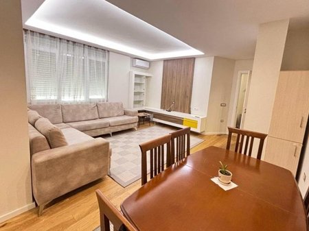 FOR RENT 3+1 APARTMENT – NEAR KUQE SCHOOL, TIRANA 🏡