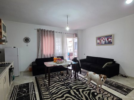 APARTAMENT 2+1+2 PËR SHITJE – OXHAKU, RRUGA XHANFIZE KEKO