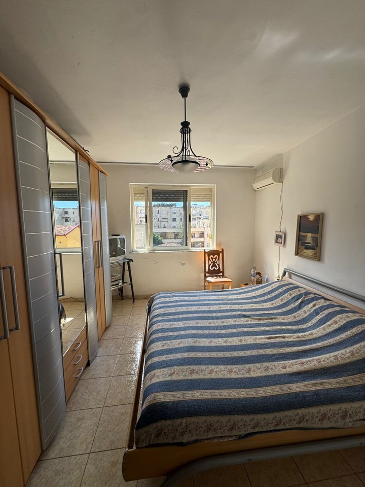 🏡 SHITET APARTAMENT 2+1 – RRUGA BARDHYL (SHESHI “STRAUS”), TIRANË