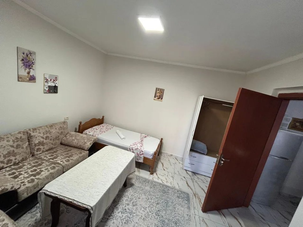 🏡 GARSONIERE ME QIRA – DON BOSKO, TIRANË
