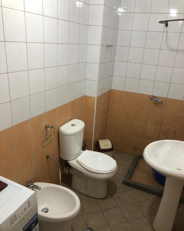 AFFITTASI APPARTAMENTO 1+1 – XHAMLLIK, VIA TELO NDINI 🏡