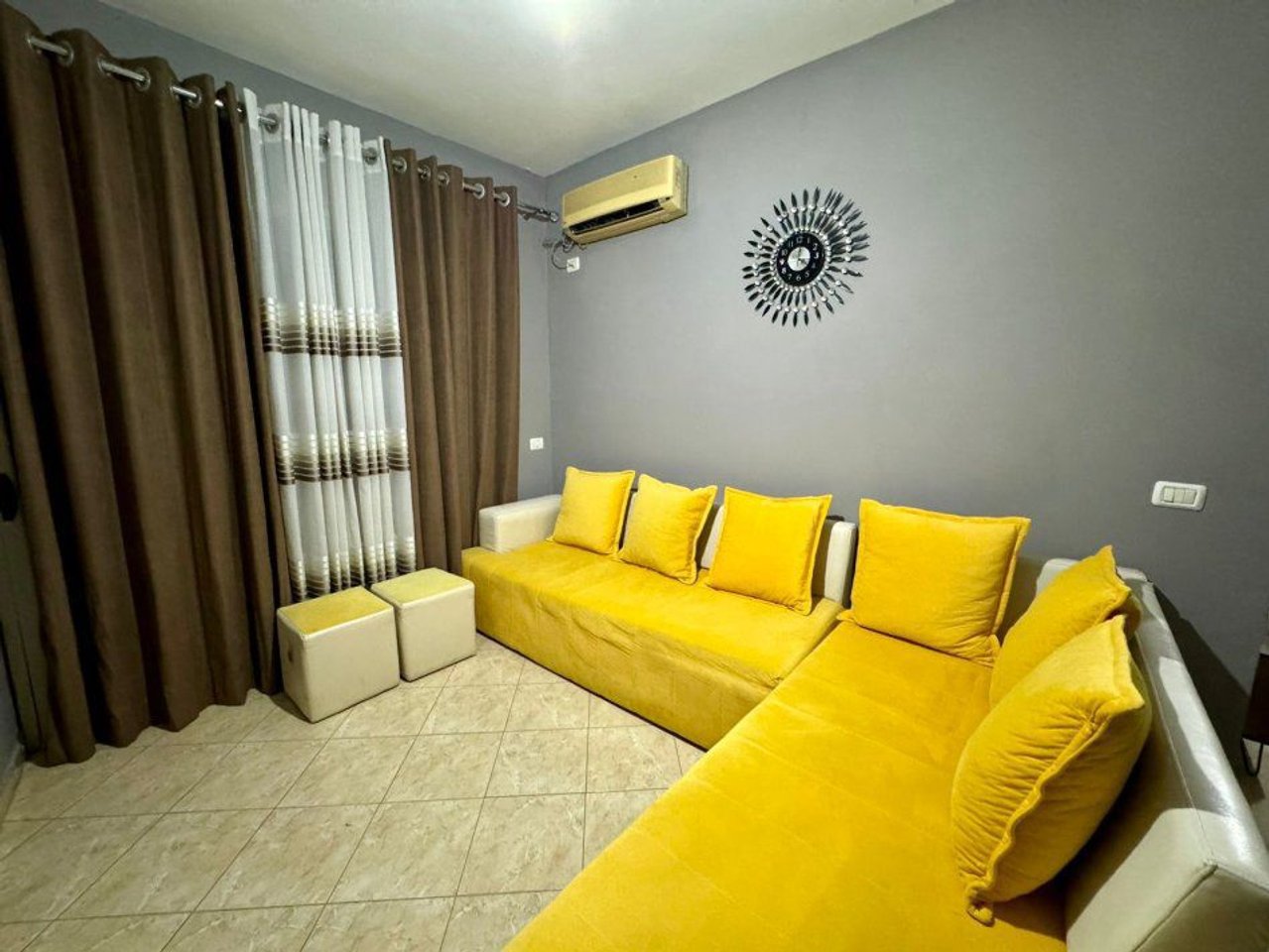 VENDESI APPARTAMENTO 1+1 – ASTIR (VICINO AL BAR RETURNI), TIRANA