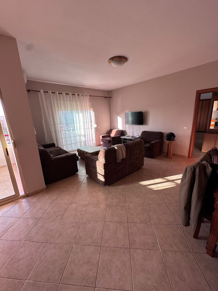 FOR RENT 2+1 APARTMENT – MINE PEZA STREET, OPPOSITE HARRY FULTZ 🏡