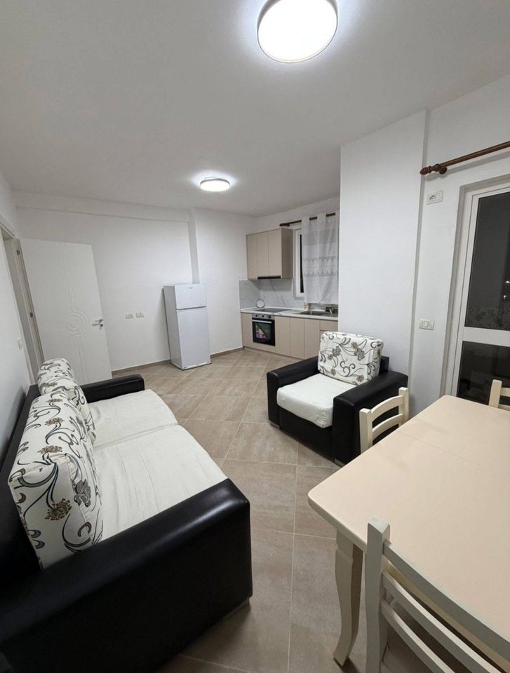 🏡 AFFITTASI APPARTAMENTO 2+1 – PALAZZI CABEJ / MISTO MAME