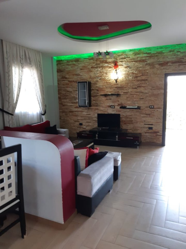 🏡 SHTËPI ME QIRA – RR. “YMER SALLAKU”, TIRANË