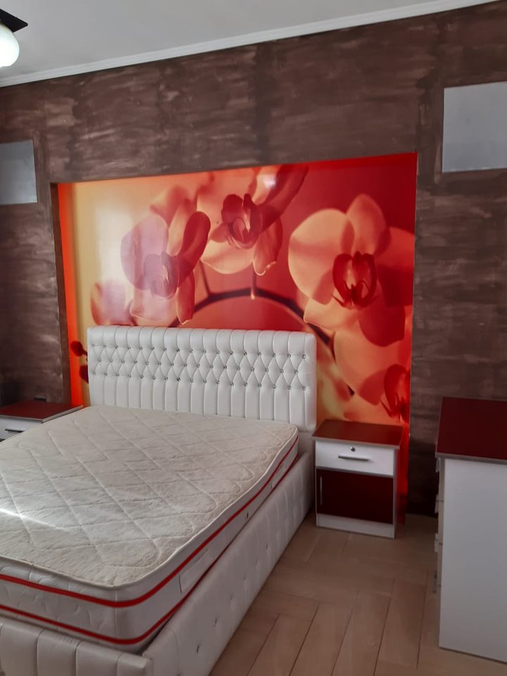 🏡 SHTËPI ME QIRA – RR. “YMER SALLAKU”, TIRANË