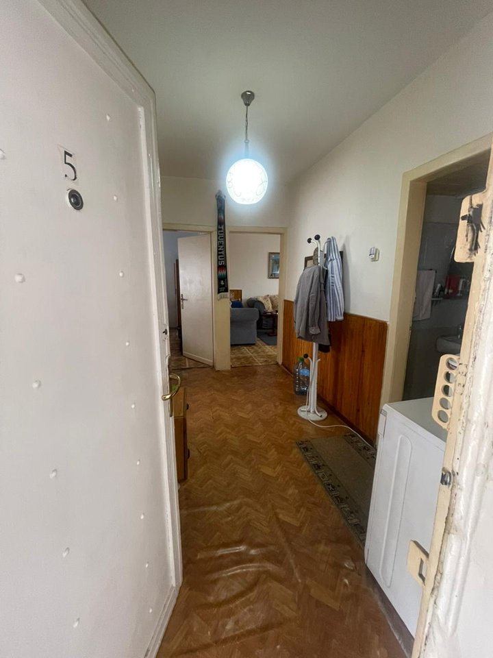 APARTAMENT 2+1 NË SHITJE – ALI DEMI, TREGU ELEKTRIK