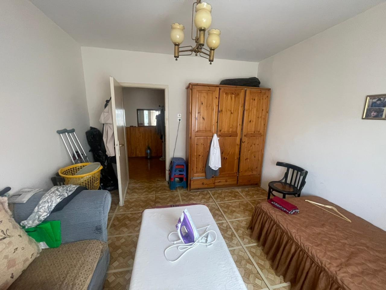 APARTAMENT 2+1 NË SHITJE – ALI DEMI, TREGU ELEKTRIK