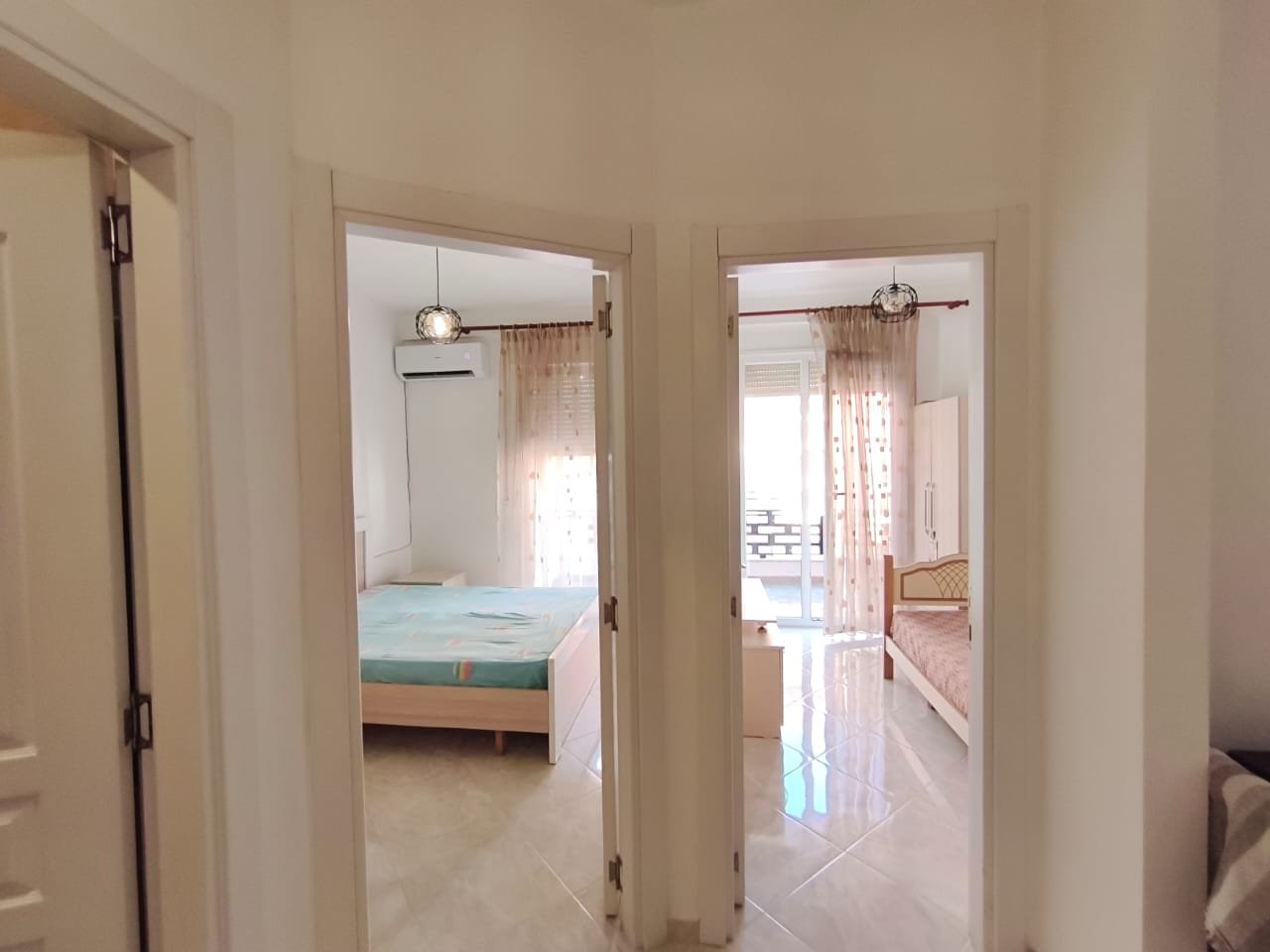 🏡 APARTAMENT 2+1 ME QERA – KOMPLEKSI GOLDEN PARK