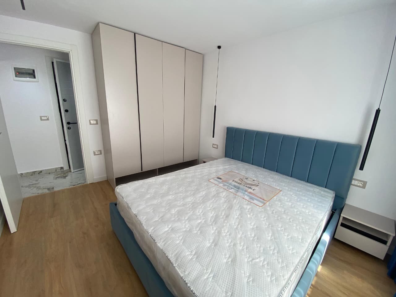🏡 APARTAMENT 1+1 NË SHITJE – PRANË SHKOLLËS SË BALETIT