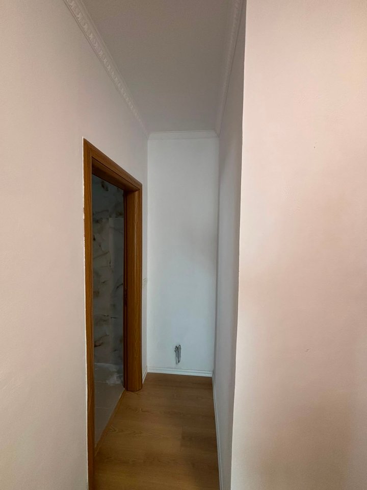 🏡 APARTAMENT 2+1 NË SHITJE – FRESK, RRUGA E DAJTIT
