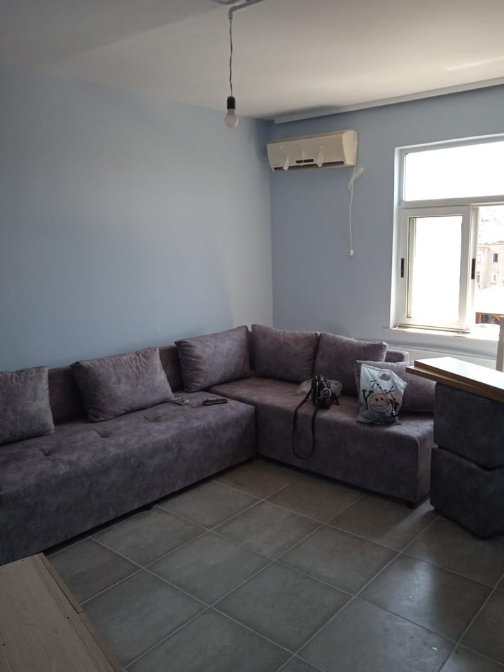 SHITET APARTAMENT 1+1 – LAPRAKË, RRUGA RIZA CUKA