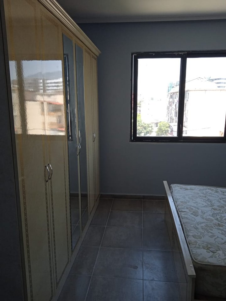 SHITET APARTAMENT 1+1 – LAPRAKË, RRUGA RIZA CUKA